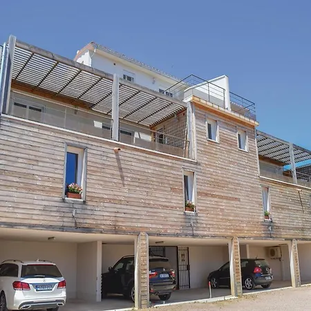 Apartamento Three-bedroom In S. Lucie De Porto Vec.