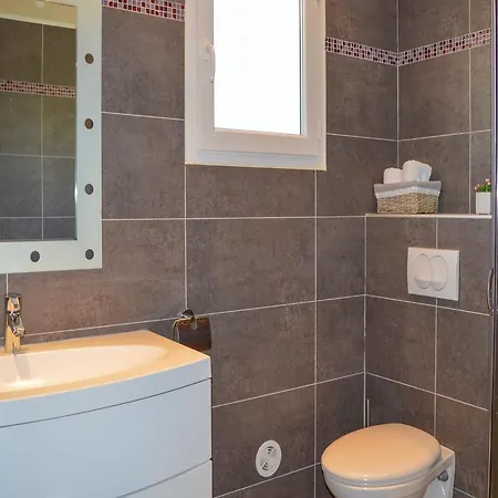 Apartamento Three-bedroom In S. Lucie De Porto Vec. *