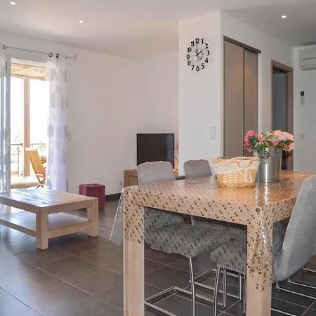 Three-bedroom In S. Lucie De Porto Vec. *